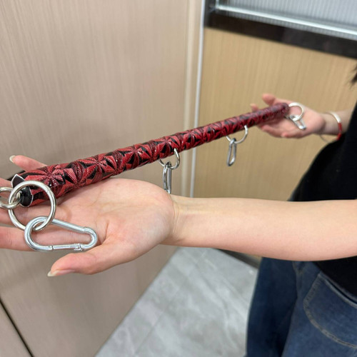 Red open leg - spreader, bar