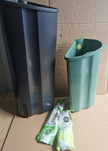 Brabantia touch bin 10l - brabantia, /