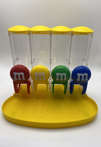 World four tube dispenser - m&ms,