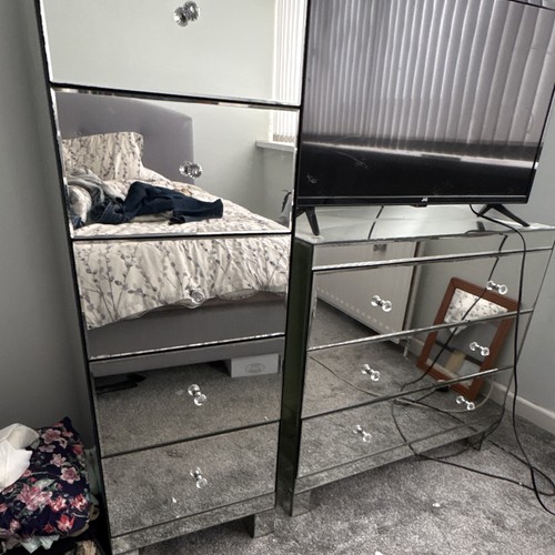 Next mirrored glass - next,