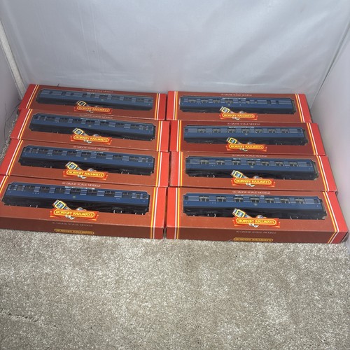 Boxed hornby rake - of, 8