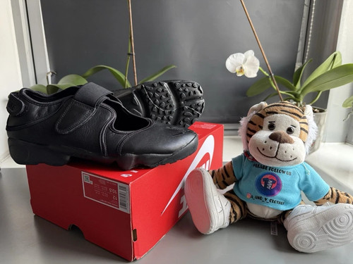Nike air rift black - nike, leather