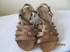 Ecco shoes UK 7 tan brown toe post leather sandals worn once at home heel 2.5"