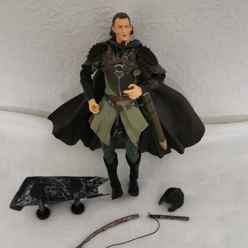 Helms deep legolas 2002 - helms,