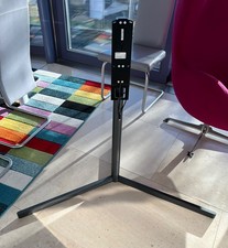 LOEWE FSM7 MOTORISED FLOOR TV