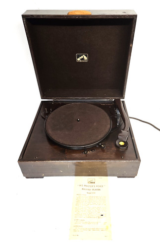 Hmv model 2102 - model,