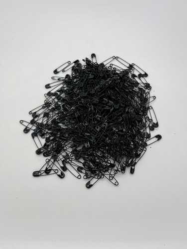 Small safety pins 20mm colours - pins,
