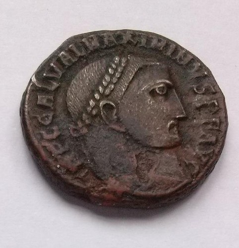 Maximinus follis reverse - ii,