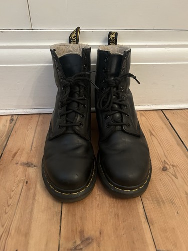 Martens women s - dr.,