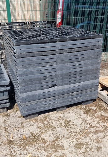 Plastic pallet 1200 x 1000mm - plastic,