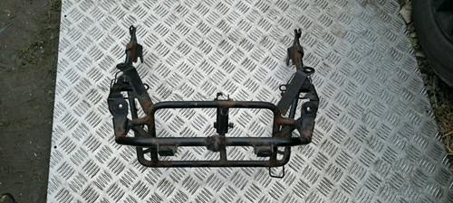 Yamaha 900 fairing bracket - 900,