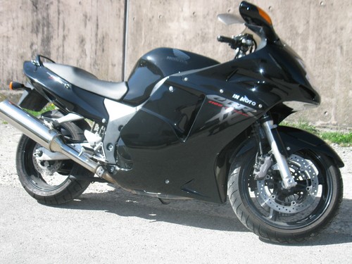 Honda cbr1100xx blackbird sc35 - cbr1100xx,