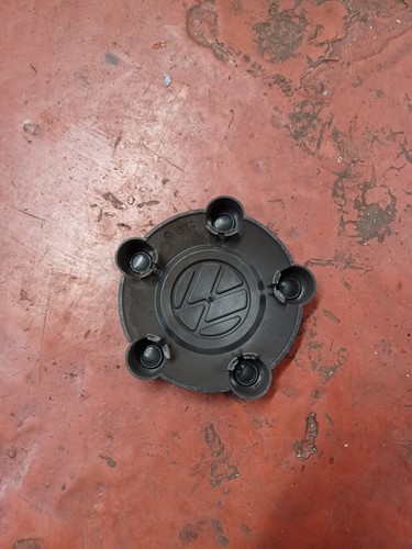 Wheel cover stud - vw,