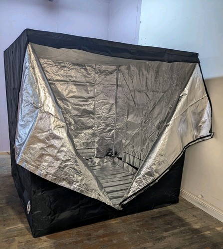 Grow tent large new - tent, reflective