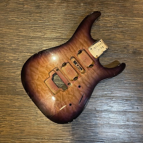Grover jackson strat - jackson, body