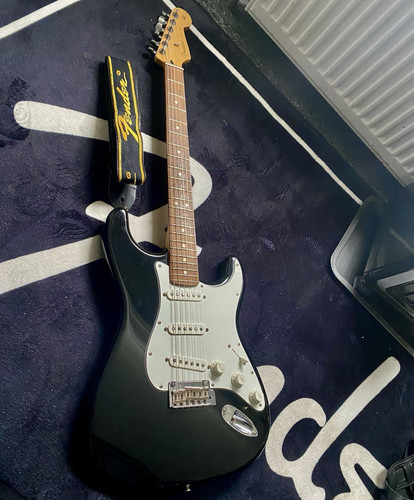 Fender player stratocaster - player,