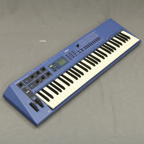 Yamaha cs1x 61keys synthesizer - 61keys,