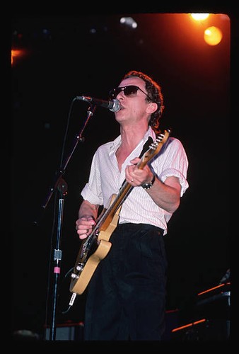 Pop rock musician graham - pop,
