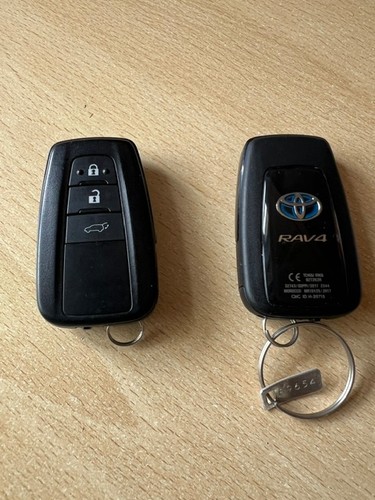 Toyota rav4 smart key fob - toyota,