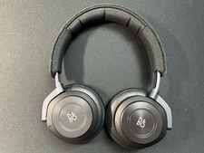 Bang & Olufsen BeoPlay H9 3rd