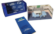 En Voiture Tintin Citroen Ami 6 Scale Model Car Action Scene Del La Castafiore