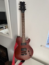DEAN ELECTRIC GUITAR 
