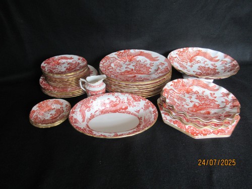 Crown derby red - derby,