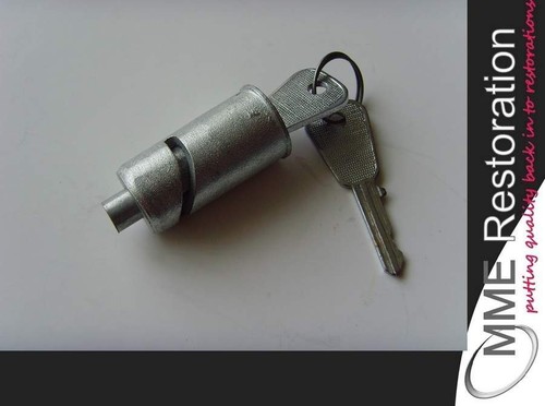 Triumph steering lock with key - triumph,