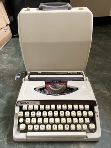 Vintage brother deluxe 900 - vintage,