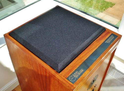 Linn isobarik cloth grill - linn,
