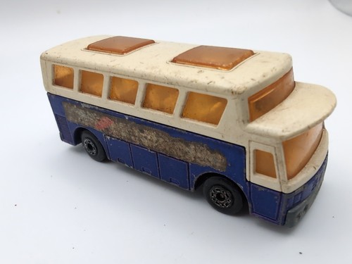Matchbox airport coach - matchbox, british