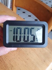 George Home (GH digital alarm clock XR1616N.) bedroom/desk alarm