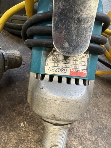 Makita 6802bv 110v screw - makita,