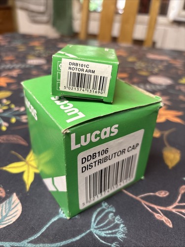 Lucas distributor cap and - cap,