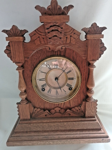 Large gingerbread oak cased - "gingerbread",