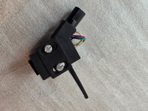 Hitachi r10 headshell - headshell, +