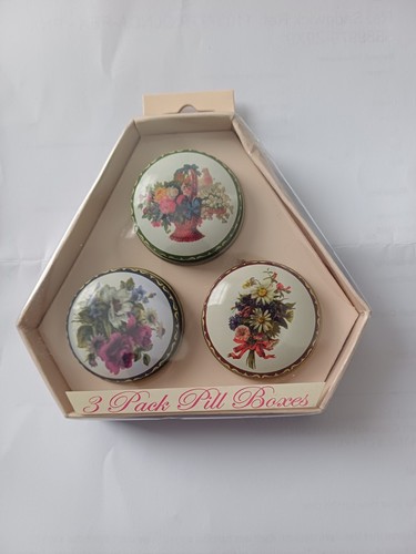 Vintage round metal pill - 3,