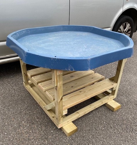 Tuff tray stand - stand, play