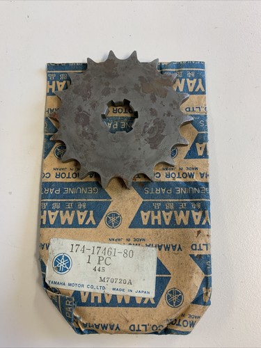 Pinion sprocket tooth for - sprocket,