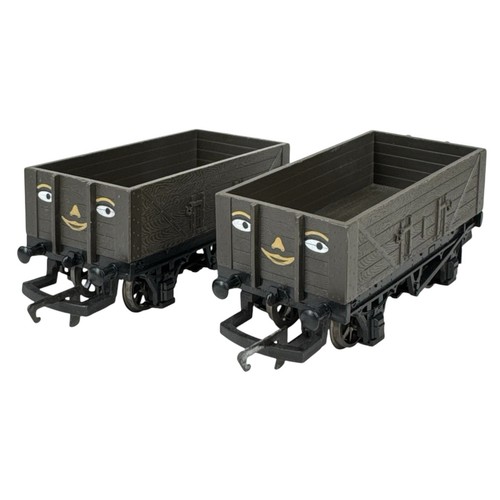 Hornby troublesome truck r107 - hornby,