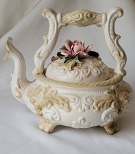 Capo di monte floral teapot
