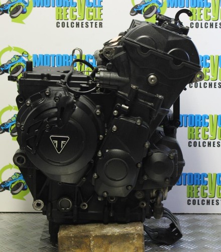 Triumph tiger 800 xrx - 800, engine