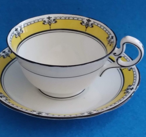 Aynsley bone china tea - bone, cup
