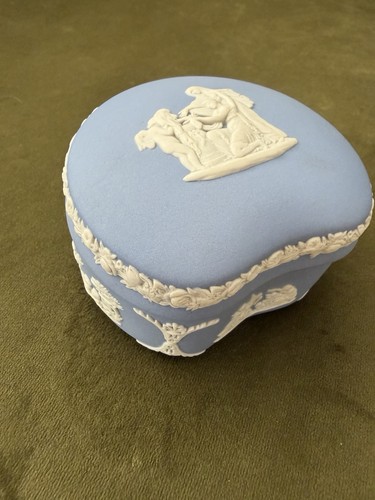 Wedgwood blue jasper ware art - wedgwood,