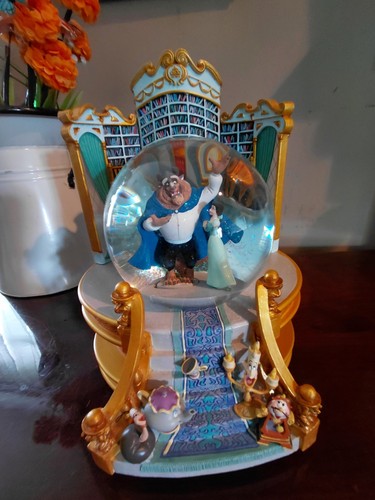 Disney snow globe - disney, beauty