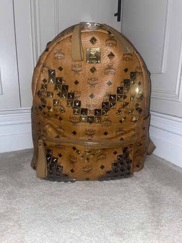 Mcm large studded backpack - mcm,