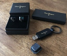 DOM PERIGNON CHAMPAGNE  ULTRA STYLISH BLACK SHIELD CUFFLINKS BNIB + USB KEYRING