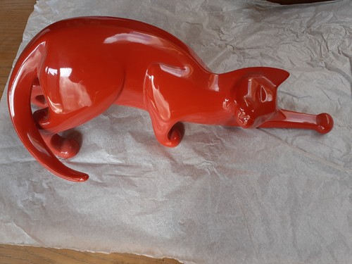 Vintage royal dux stretching - dux,