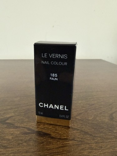 Chanel vernis nail polish - nail,