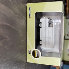 Commer PB White 76PB011